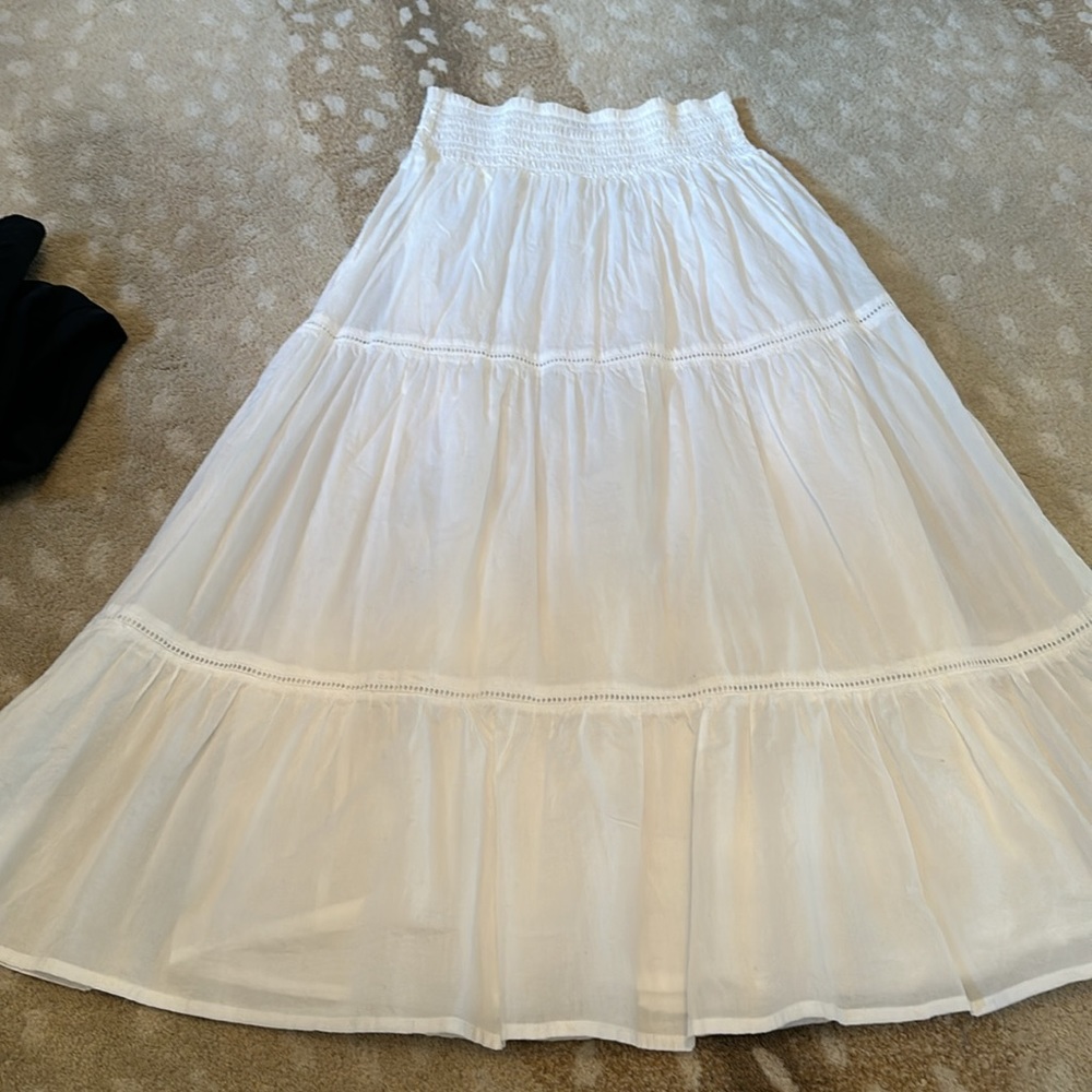 Women’s Rails float skirt. Fully lined